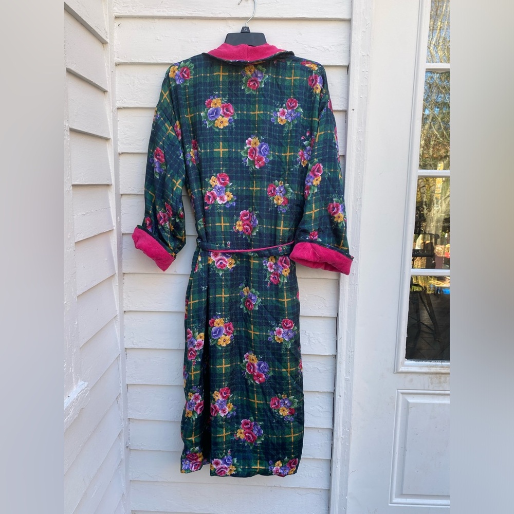 Floral Plaid Women's Bathroom Towel Robe - Picture 7 of 8